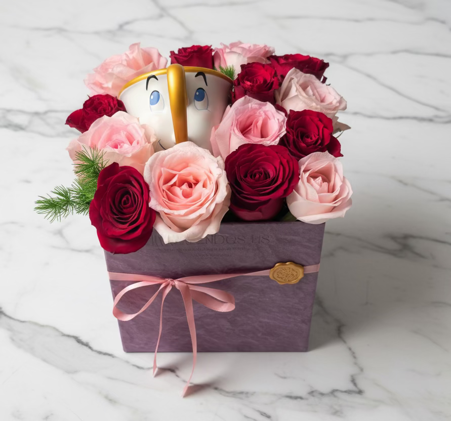 英國迪士尼美女與野獸阿奇杯16支玫瑰花盒 box.30（歐洲明信片免費贈送 💌）