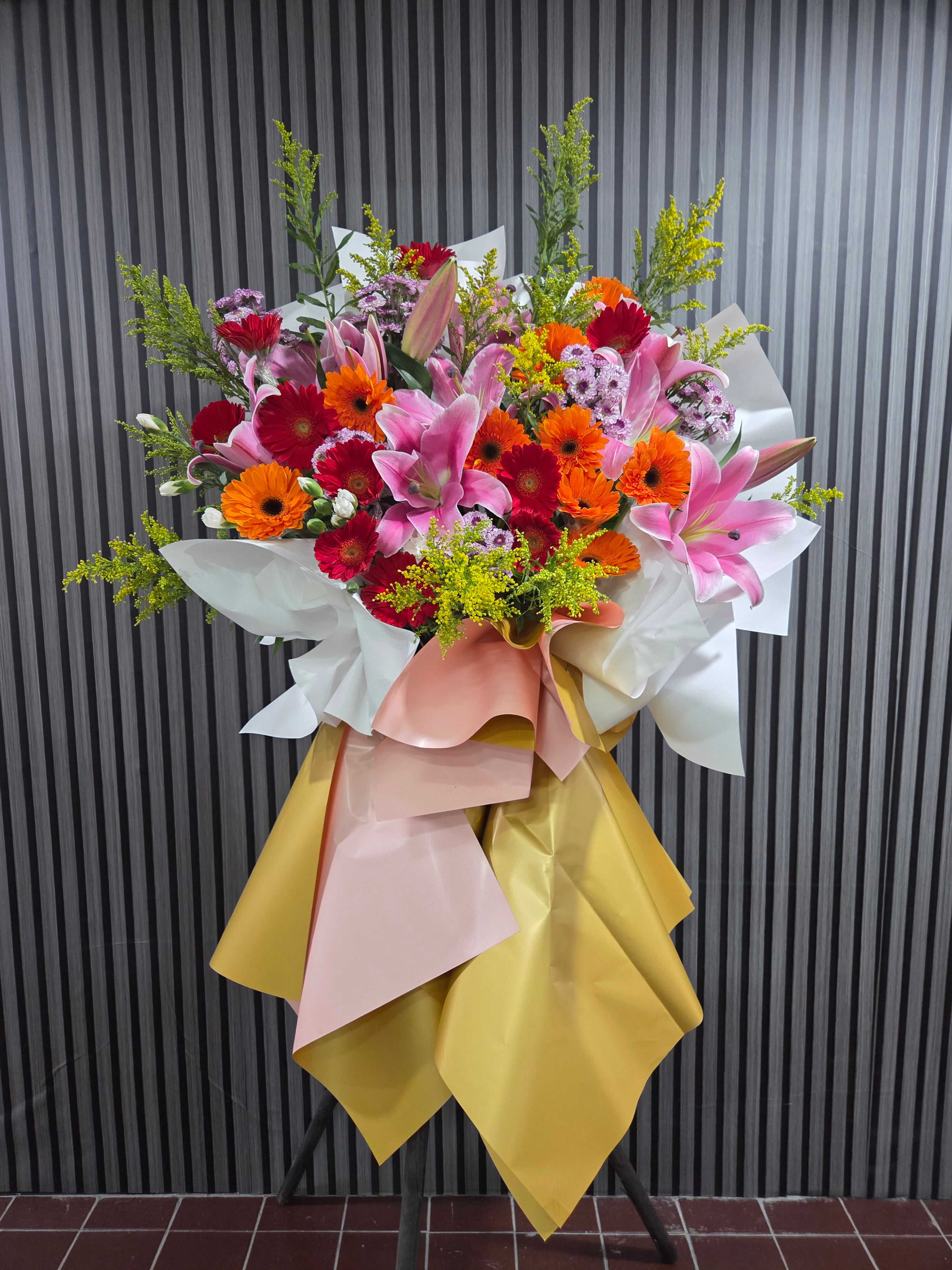 (混色) 超值平價開張花籃 Mr.0422