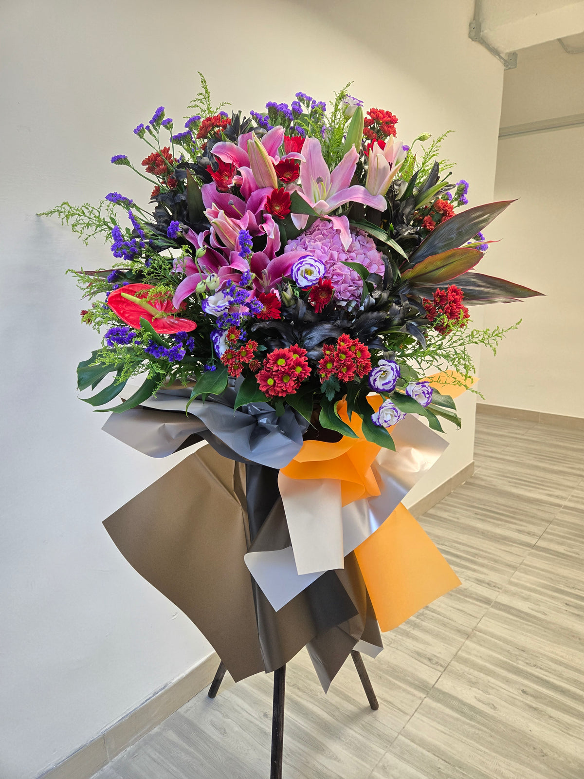 (紅色粉紅色) 開張花籃 Mr.049