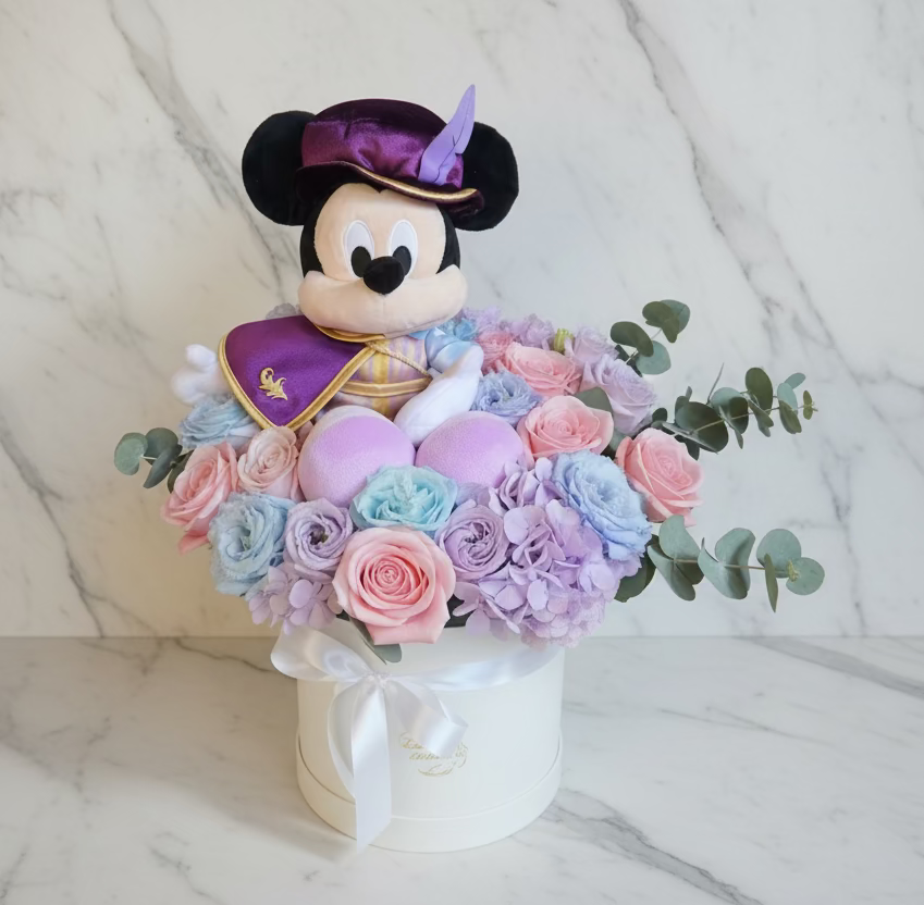 (巴黎紫色米奇馬卡龍花盒 flo.7701（歐洲明信片免費贈送 💌）