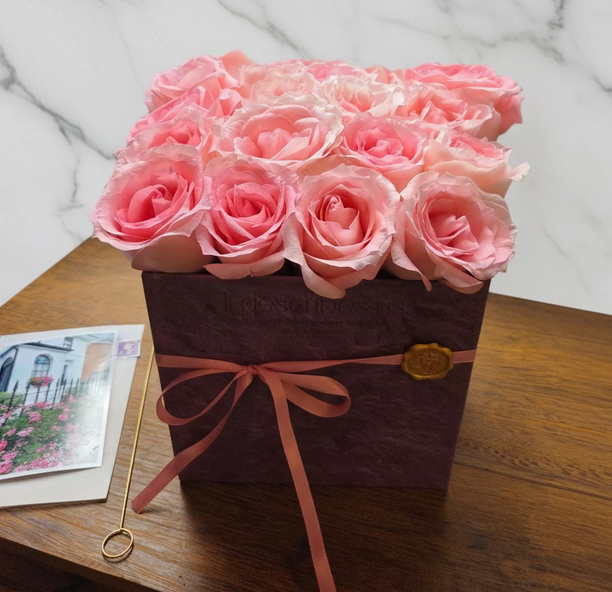 (粉紅色) 玫瑰16支花盒 Mr.021